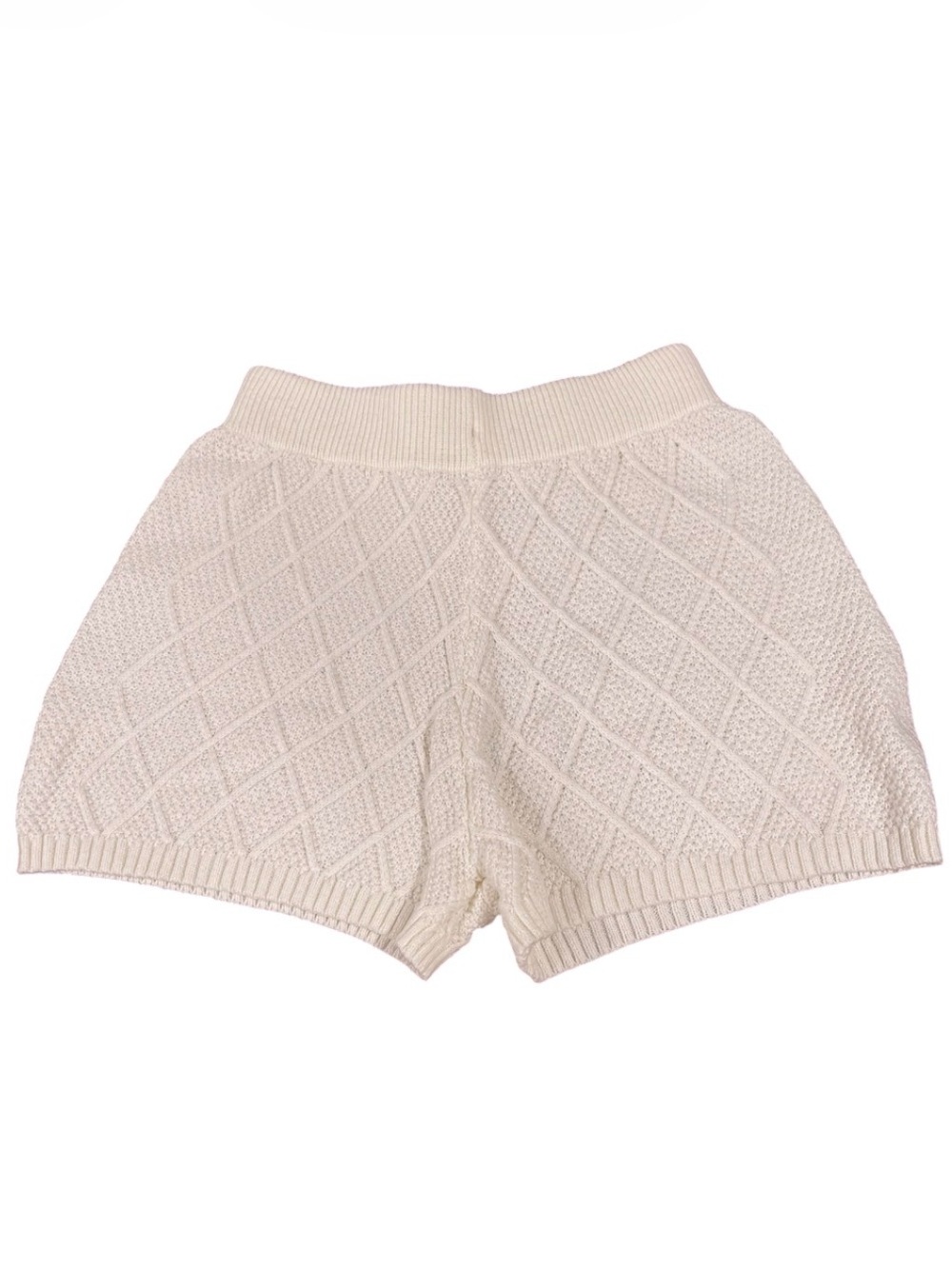 Cream Textured Knit High Rise Pull On Shorts Women’s Medium